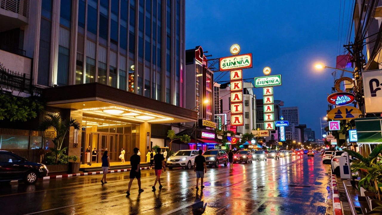 13 Best Hotels in Bangkok for Short Time Fun