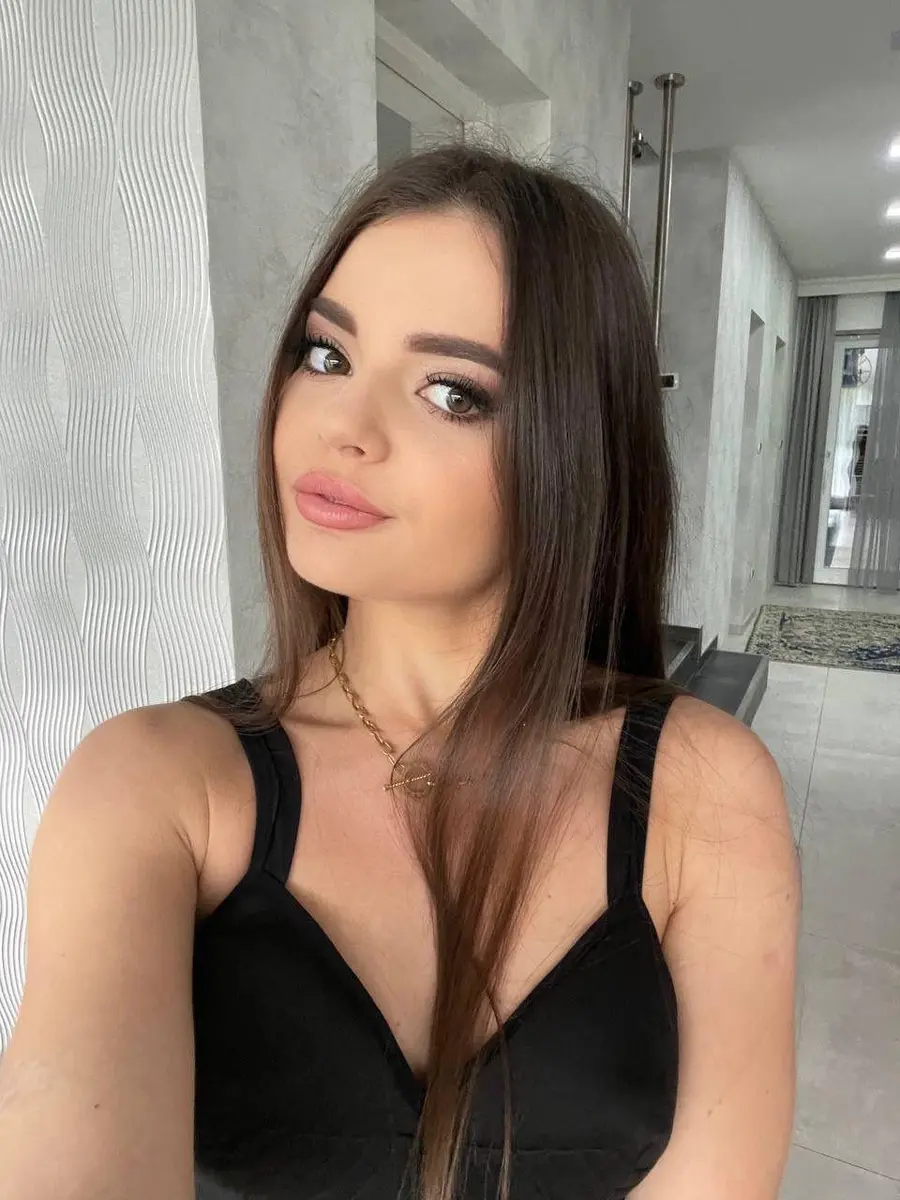 Lizi escort in Pattaya