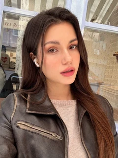Mira escort in Bangkok