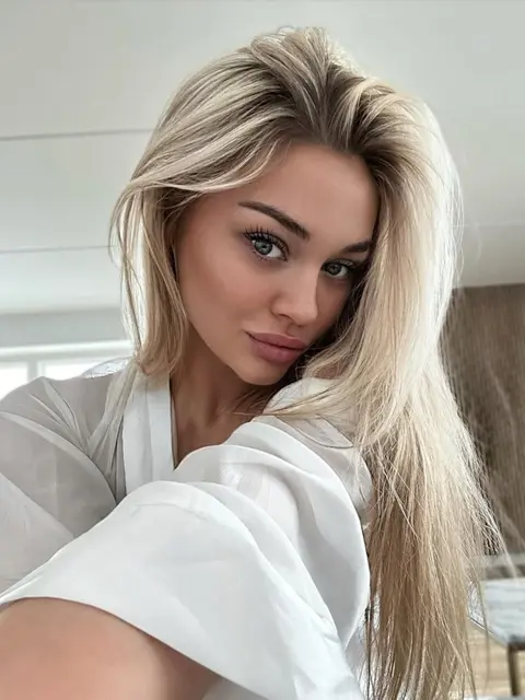 Nora escort in Phuket