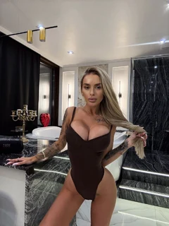 Selena escort in Bangkok